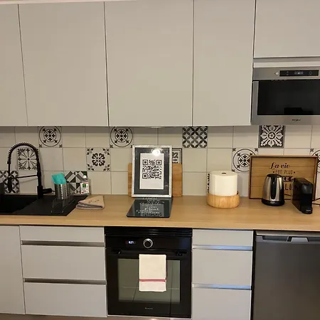 De Florigny Avec Parking Souterrain Et Terrasse *